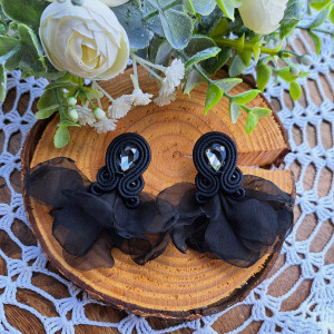 Kolczyki sutasz czarne kwiatki