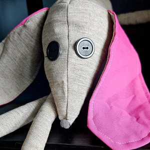 Przytulanka uroczy piesek dla wszystkich miłośników psów