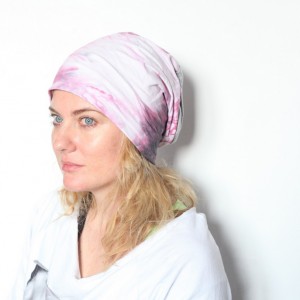 czapka damska ręcznie farbowana