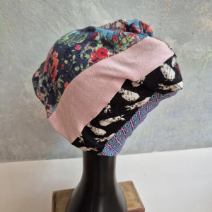 Czapka patchworkowa z królikiem