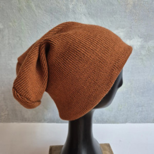 Czapka brązowa smerfetka