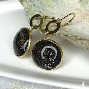 Złocone kolczyki z brokatowym wykończeniem e3/m5