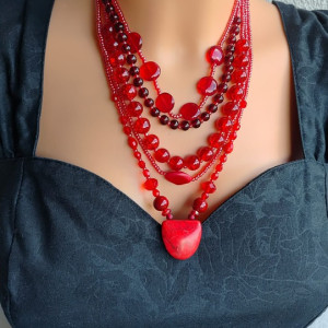 Naszyjnik Z Czerwonych Korali Kulki Howlit Szkło