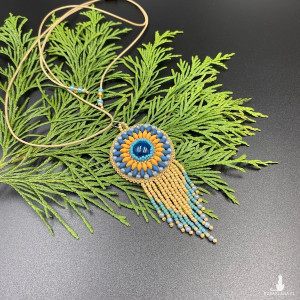 Mini wisiorek niebiesko żółty #1000 - haft koralikowy