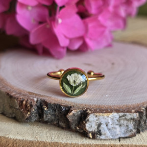 Złoty pierścionek regulowany kwiaty z kwiatami kwiatem biała gipsówka