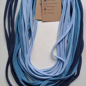 Dzianinowy naszyjnik. Morze.