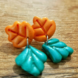 Jesienne kolczyki handmade – listki z glinki polimerowej