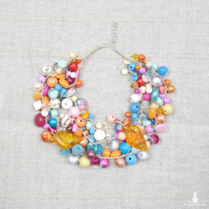 6273 Pastelowy naszyjnik, który doda uroku Twojej stylizacji!