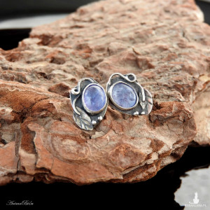 Kolczyki srebrne z tanzanitem wkrętki listki