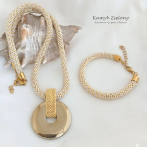 Naszyjnik z zawieszką ze złotego hematytu i bransoletka - wykończenia ze stali szlachetnej