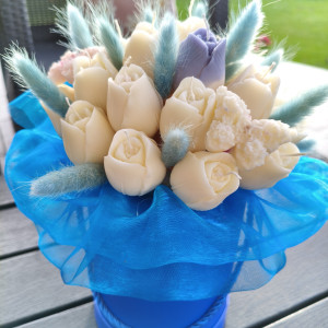 Candle Flower box XL tulipany wykonany z naturalnych świec sojowych