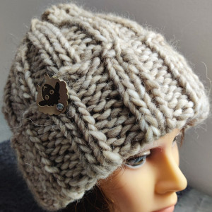 Czapka zimowa ręcznie zrobiona