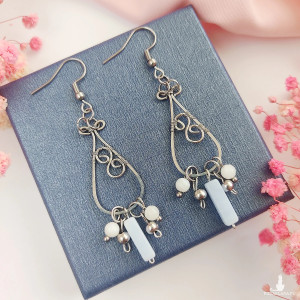 Kolczyki Chalcedon i Jadeit stal chirurgiczna wirewrapping handmade