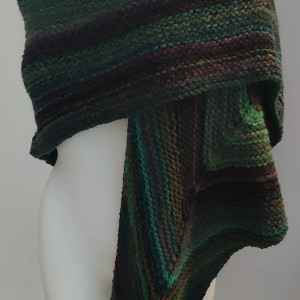 Wełniana chusta strzałka