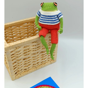 Żabka - rękodzieło szydełkowe