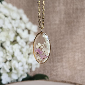 Złota zawieszka złoty wisiorek naszyjnik żywica z żywicy kwiaty z kwiatami jajowata retro naturalna delikatna dziewczęca kobieca kolorowa różowa