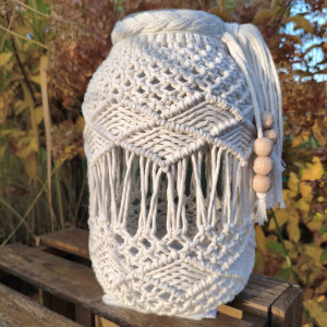 Lampion makramowy w stylu Boho