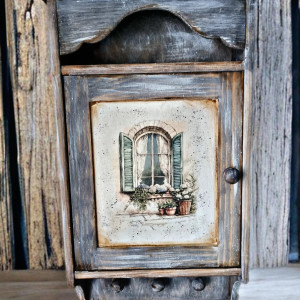 Drewniana skrzynka na klucze, "Okno"