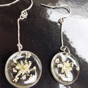 Wiszące kolczyki dzika marchew