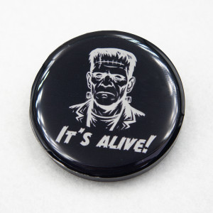 Przypinka gotycka z żywicy z Frankensteinem pin_print Goth 011