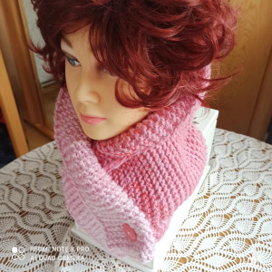 Komin w kolorze różowym