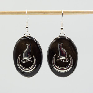 Kolczyki gotyckie z żywicy z kotem i ółksiężycem 066