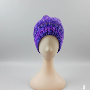 6912 Czapka melanż fioletowo-różowa z małym pomponem -  lekka, ale ciepła, efektowna, fioletowa