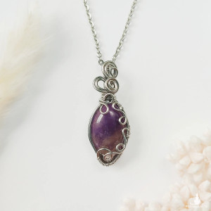 Naszyjnik Ametyst stal chirurgiczna wisiorek handmade wirewrapping