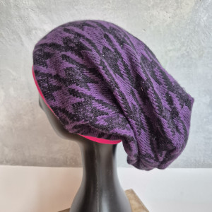 Czapka fioletowa smerfetka  na podszewce