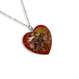 Komplet biżuterii z żywicy - kolczyki i wisiorek z zatopionymi kwiatkami - SERCE NATURY