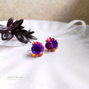 Sztyfciki z jesiennymi kwiatami