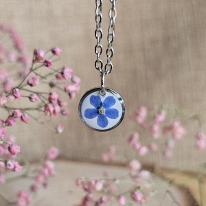 Zawieszka z niezapominajką