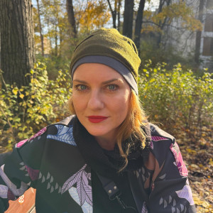 Czapka zielono szara damska