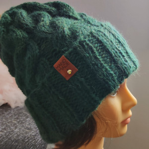 Czapka ręcznie zrobiona