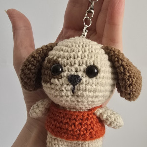 Breloczek piesek- amigurumi, szydełko