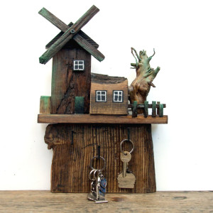 Wieszaczek na klucze ze starego drewna - Młynarzówka