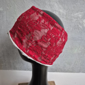 opaska koronkowa czerwona