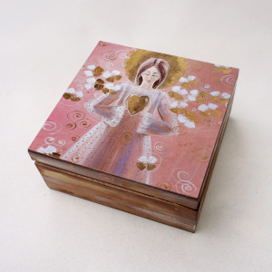 Szkatułka "Anioł z serduszkiem" 13x13 cm