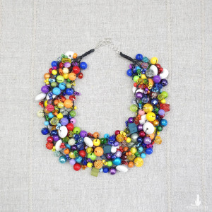 6938 Kolorowa Kolia Choker Multikolor - Duże Koraliki Statement z Białymi Akcentami