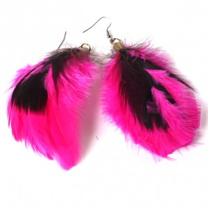 kolczyki z piórek u pierzastych depilacja to abstrakcja