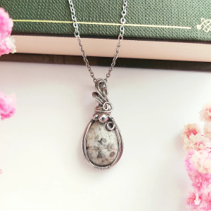 Naszyjnik Jaspis Szary stal chirurgiczna wisiorek handmade wirewrapping