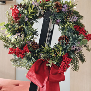 Wianek zimowy w stylu naturalnym