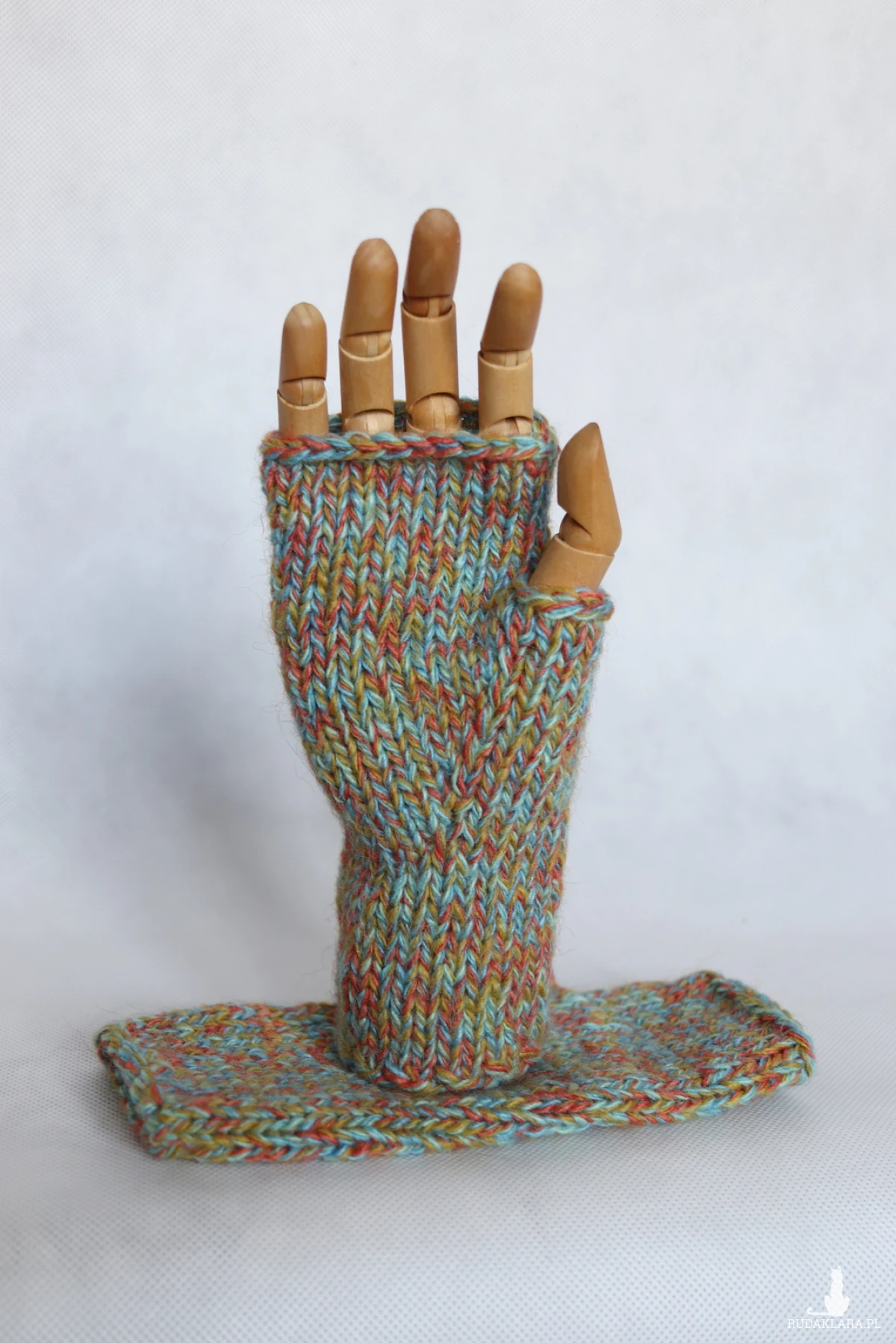 Mitenki Kornelia-bezszwowe rękawiczki bez palców z krótkim kciukiem