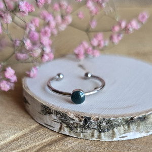 Srebrny pierścionek regulowany zielony brokatowy zielone oczko żywica butelkowa zieleń