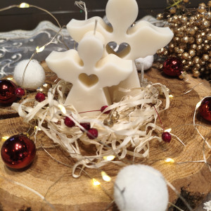 Świąteczna świeca sojowa w kształcie Anioła