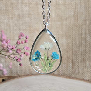 Wieczne kwiaty srebrna zawieszka srebrny wisiorek kwiat naszyjnik żywica z żywicy kwiaty łezka łza kropelka gipsówka niebieska