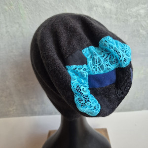 Czapka czarna Smerfetka box a1