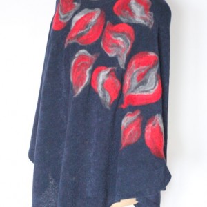 poncho z dzianiny wełnianej granat