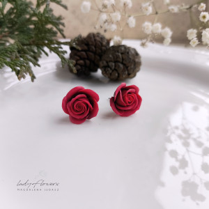 Kolczyki czerwone różyczki
