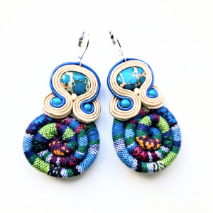 Blue-Green Masai kolczyki sutasz